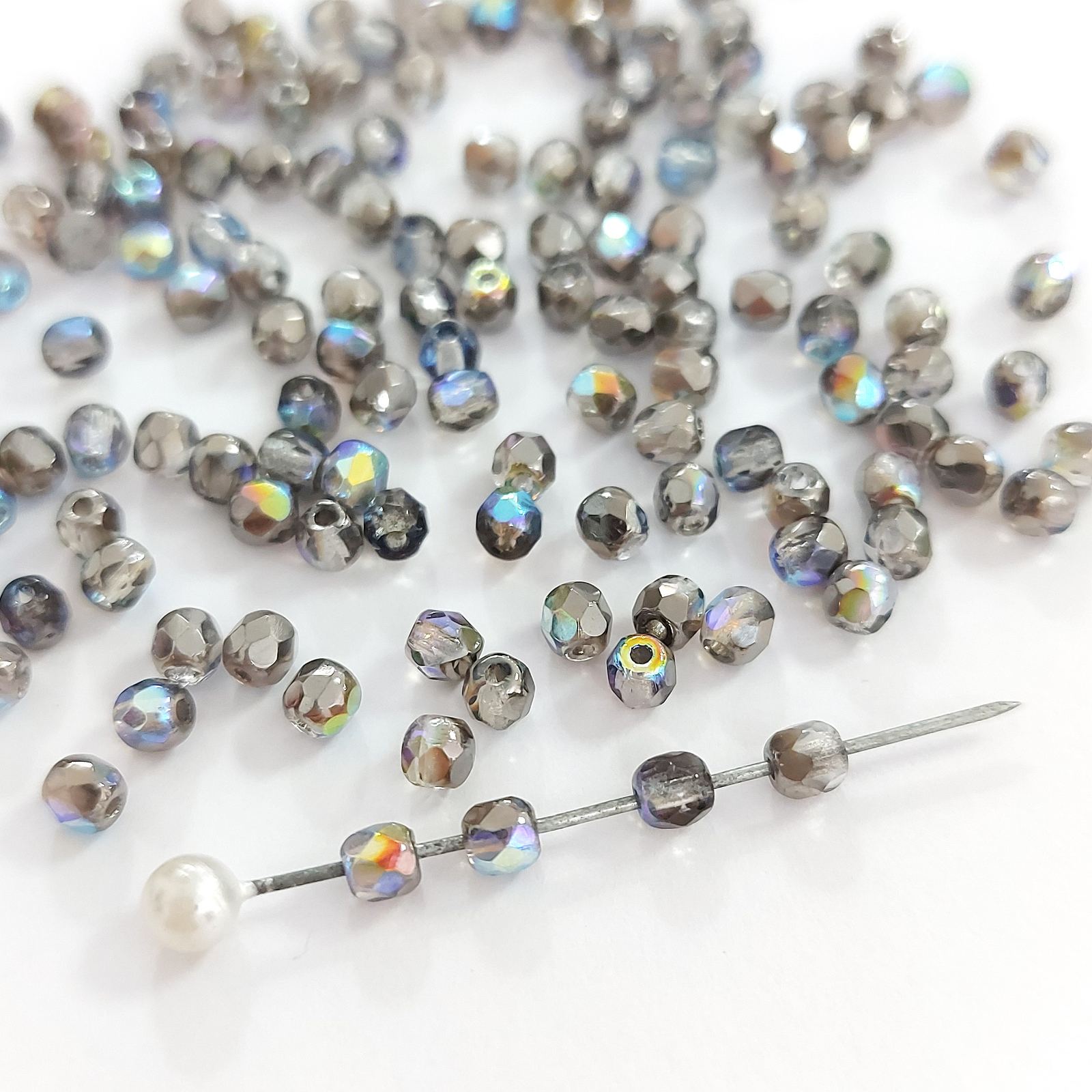 Fire polished 3 мм Crystal Graphite Rainbow