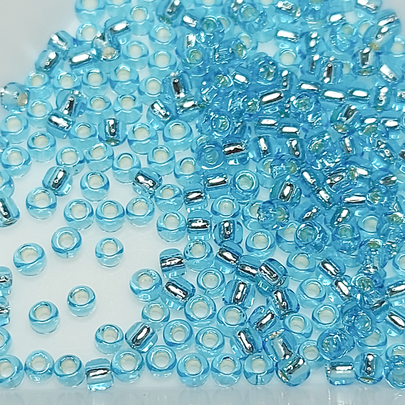 Бісер 5г TOHO Round 11/0 Silver-Lined Aquamarine TR-11-23