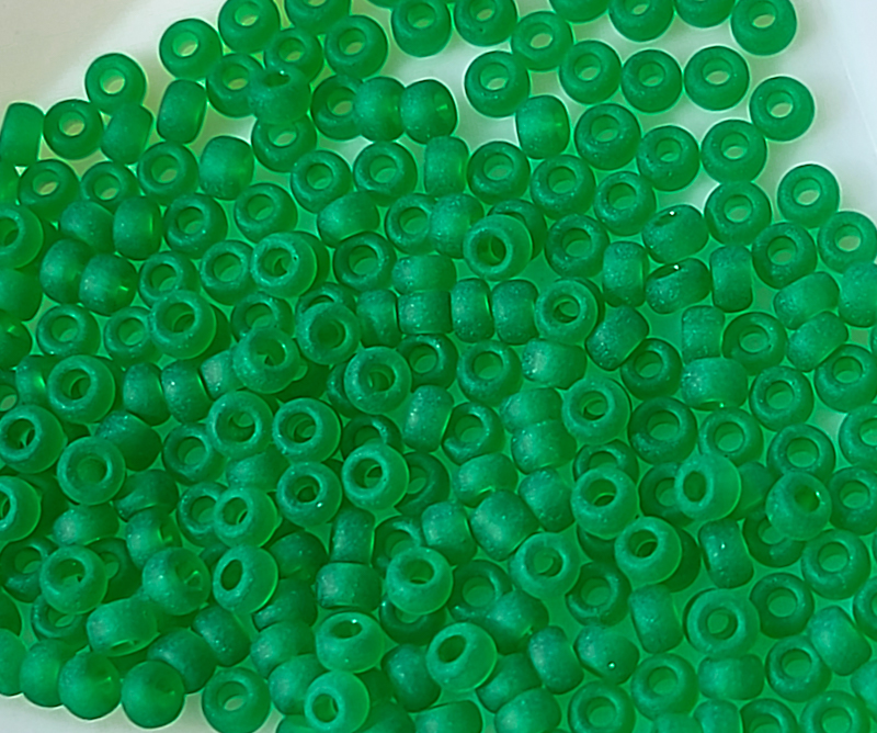 Бісер 5г 11-9146F круглий 11/0 Miyuki Колір MATTE TRANSP GREEN