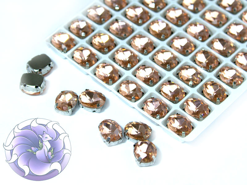 Кристал у срібній оправі Овал 10x8мм Світлий персик