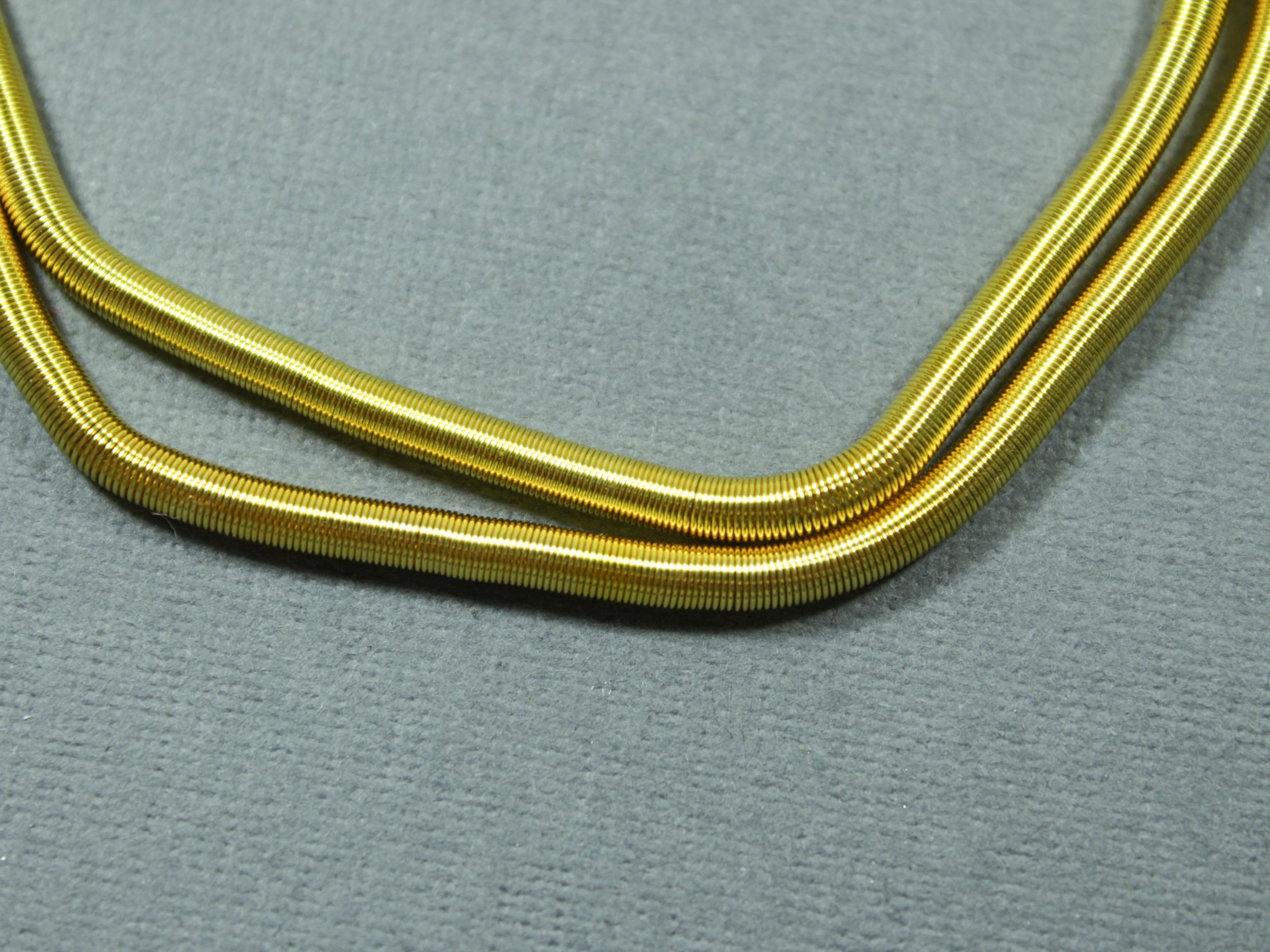 Канитель гладка жорстка 3мм Golden Yellow