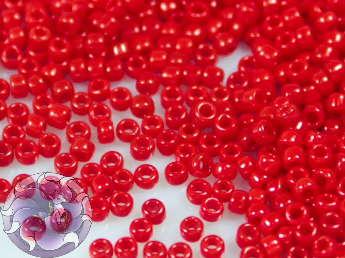 5г Бісер TOHO 15/0 Opaque Cherry TR-15-45A