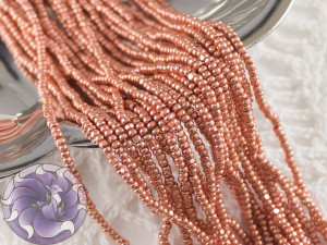 Бісер шарлотка 13/0 на нитці Metallic Light Copper Terra dyed