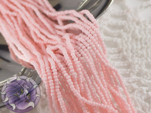 Бісер шарлотка 13/0 на нитці Solgel Light Pink