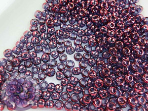 Бісер 5г TOHO Round 11/0 Gold-Lustered Amethyst TR-11-201