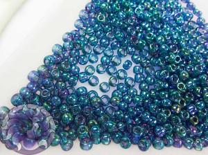 Бісер 5г TOHO Round 11/0 Gold-Lustered Lt Tanzanite TR-11-321
