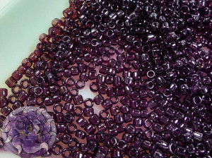 5г Бісер TOHO круглий 15/0 Transparent-Lustered Amethyst TR-15-115
