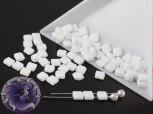 KARO 5x5mm Opaque Chalk White Matt