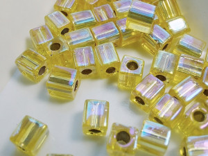 Бісер кубики 4мм 5г Miyuki Square Bead Колір Silverlined Gold AB