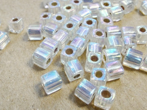Бісер кубики 4мм 5г Miyuki Square Bead Колір Silverlined Crystal AB