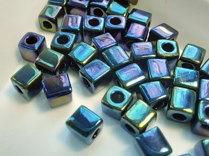 Бісер кубики 4мм 5г Miyuki Square Bead Колір Metallic Dark Blue Iris