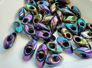 LMA-454 Miyuki 4x7mm Long Magatama 5г MET DK PLUM IRIS