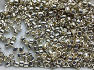 DB1851 Бісер 1 грамм Duracoat Galvanized Light Pewter 11/0 Miyuki Delica Bead