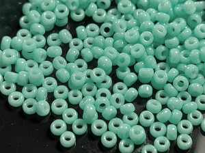 Бісер 5г 11-4472 круглий 11/0 Miyuki Колір Duracoat Dyed Opaque Catalina