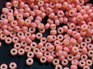Бісер 5г 11-4464 круглий 11/0 Miyuki Колір Duracoat Dyed Opaque Light Watermelon