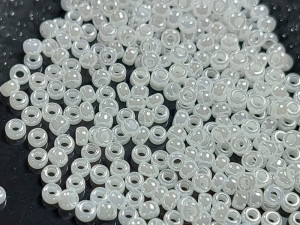 Бісер 5г 11-9528 круглий 11/0 Miyuki Колір White Pearl Ceylon