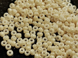 Beads 5g 11-593 round 11/0 Miyuki ColorLight Caramel Ceylon