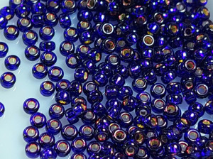 Бісер 5г 11-1426 круглий 11/0 Miyuki Колір Dyed Silverlined Dark Purple