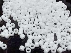 DB0200 Бісер 5г Miyuli Delica 11/0, Колір Opaque Chalk White 