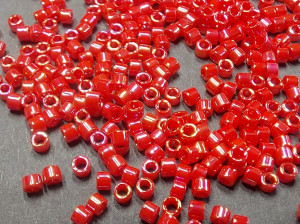 DB0159 Бісер 5 грамм Opaque Vermillion Red AB 11/0 Miyuki Delica Bead 