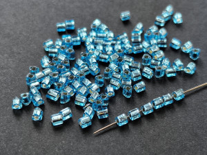 Бісер 5г TOHO Triangle 11/0 Silver-Lined Aquamarine TG-11-23