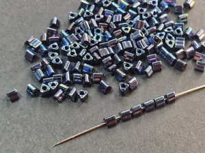 Бісер 5г TOHO Triangle 11/0 Metallic Cosmos TG-11-88