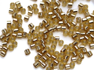 DBS0042 Бісер 1г Miyuki Delica 15/0, Колір Silverlined Gold 