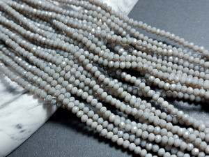 Намистини Ронделі 3мм, нитка 40cм N57