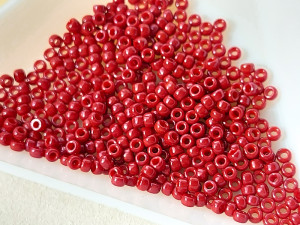 Бісер 5г 11-9408 круглий 11/0 Miyuki Колір OPAQUE RED