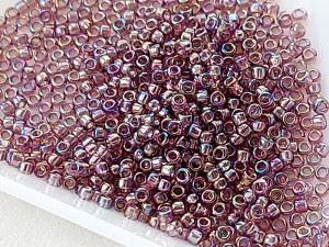 5г Бісер TOHO круглий 15/0 Transparent Rainbow Med Amethyst TR-15-166B 