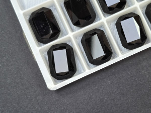 Кристал К9 форма прямокутник 18*13мм, колір Black