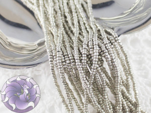 Бісер шарлотка 13/0 на нитці Metallic Grey Terra dyed