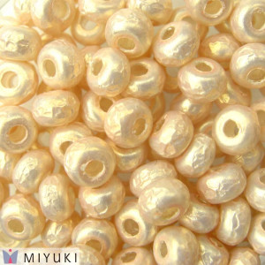 Miyuki Baroque 5/0 #3954 Pink