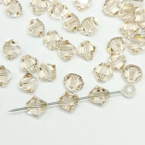 Кришталеві намистини Swarovski 5328, 6мм LIGHT SILK, 10 шт
