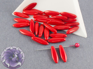 1-hole Glass Daggers 5x16mm Opaque Red