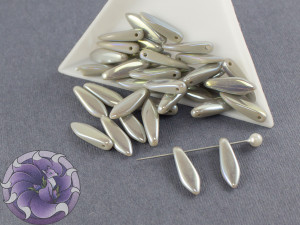 1-hole Glass Daggers 5x16mm Opaque Grey Full Light AB
