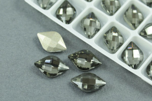 Кристал форма Лимон 10*14мм, колір Black Diamond
