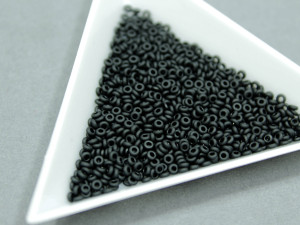Бісер 5г TOHO- Demi Round 11/0 2.2mm Opaque-Frosted Jet