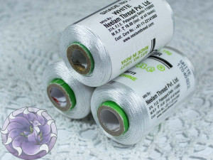 Нитки віскоза для кистей 120D/2 700м колір Білі