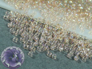 5г Бісер TOHO 15/0 Transparent-Rainbow Rosaline TR-15-169