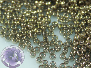 5г Бісер TOHO 15/0 Gold-Lustered Montana Blue TR-15-204