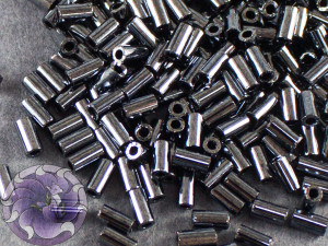 Стеклярус TOHO bugle #1 3мм Metallic Hematite. Змінити фото