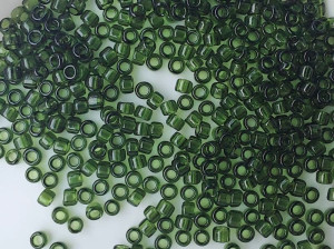 5г Бісер TOHO круглий 15/0 Transparent Olivine TR-15-940