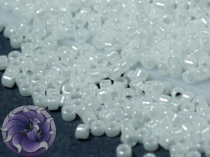 Бісер 5г TOHO Treasure 11/0 Opaque White Luster