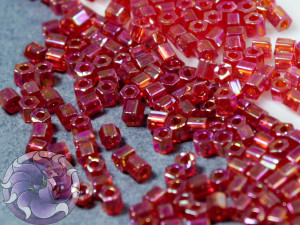 Бісер 5г TOHO- Hexagon 11/0 Transparent-Rainbow Siam Ruby