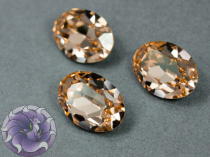 Кристал 4120 Swarovski Овал 18х13мм колір Ligth peach foiled