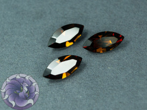 Кристал маркіз 4228 Swarovski 15х7мм колір SMOKED TOPAZ